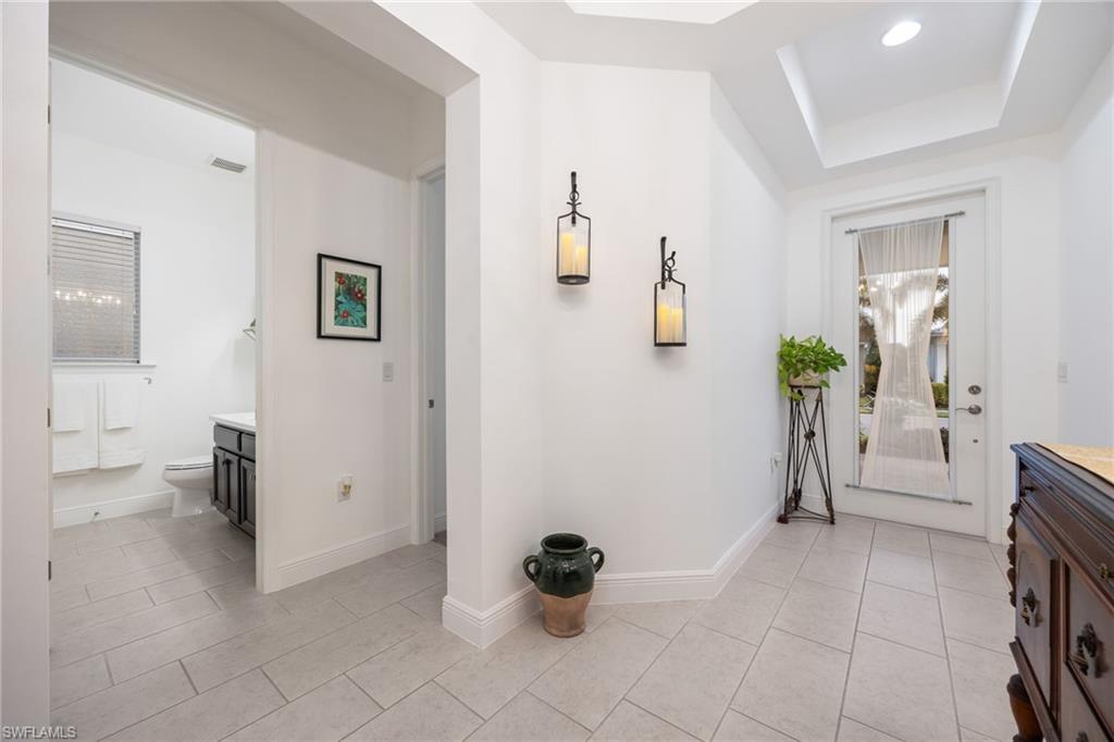 3620 Pilot Circle Naples, FL 34120 - Photo 4 of 49