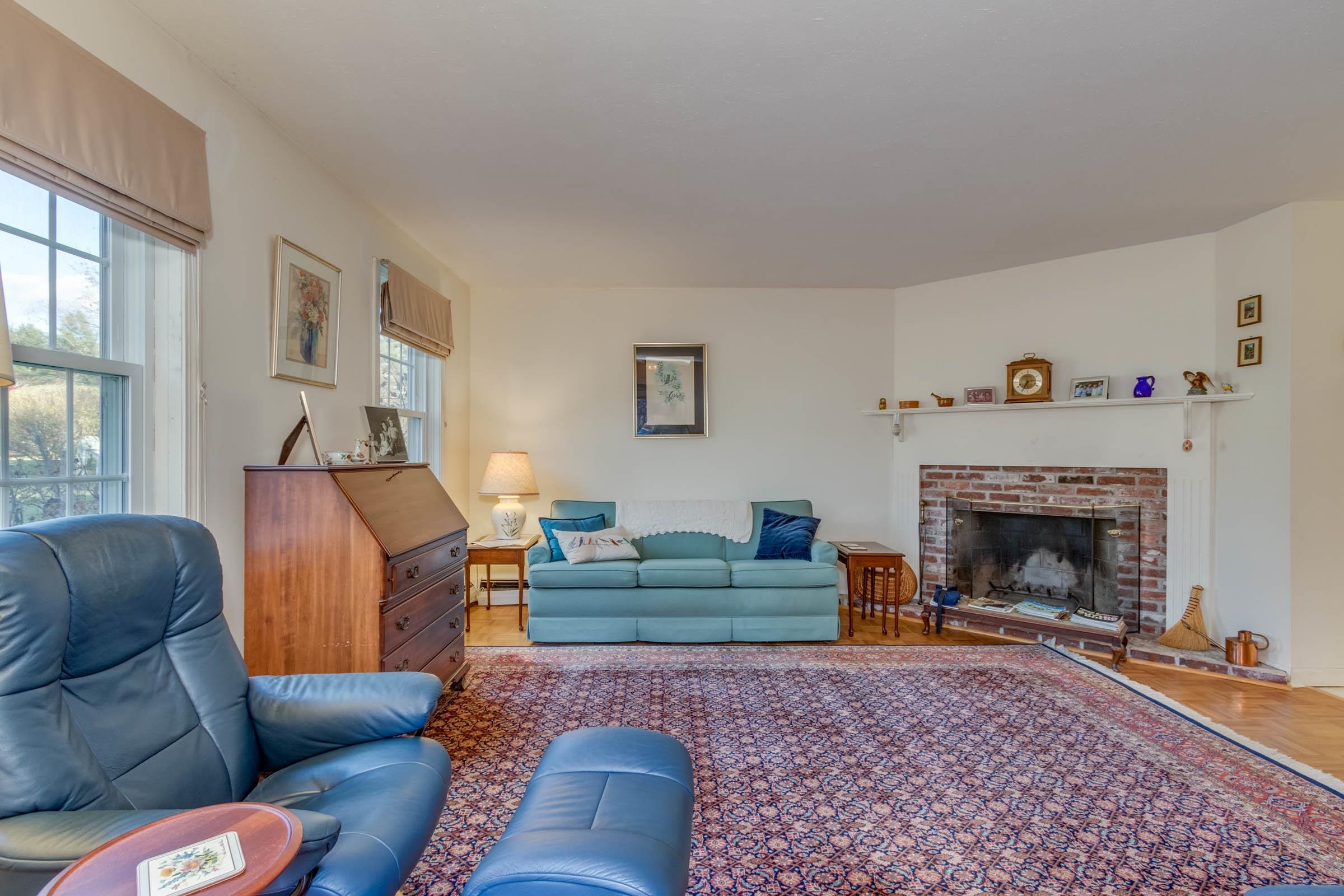 27 Great Brook Road, Unit 27 Milford, NH 03055 - Photo 4 of 39 Gallery Image 4