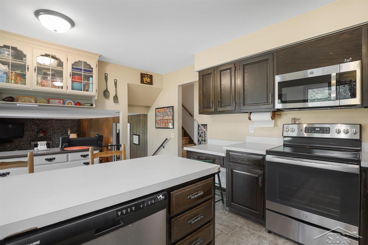 5877 McCarty Road Saginaw, MI 48603 - Photo 21 of 55 50046879-20.JPG