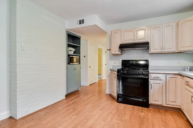 $899,900 | 10 Kelsey Road, Natick, MA 01760