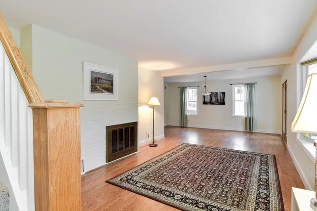 $899,900 | 10 Kelsey Road, Natick, MA 01760