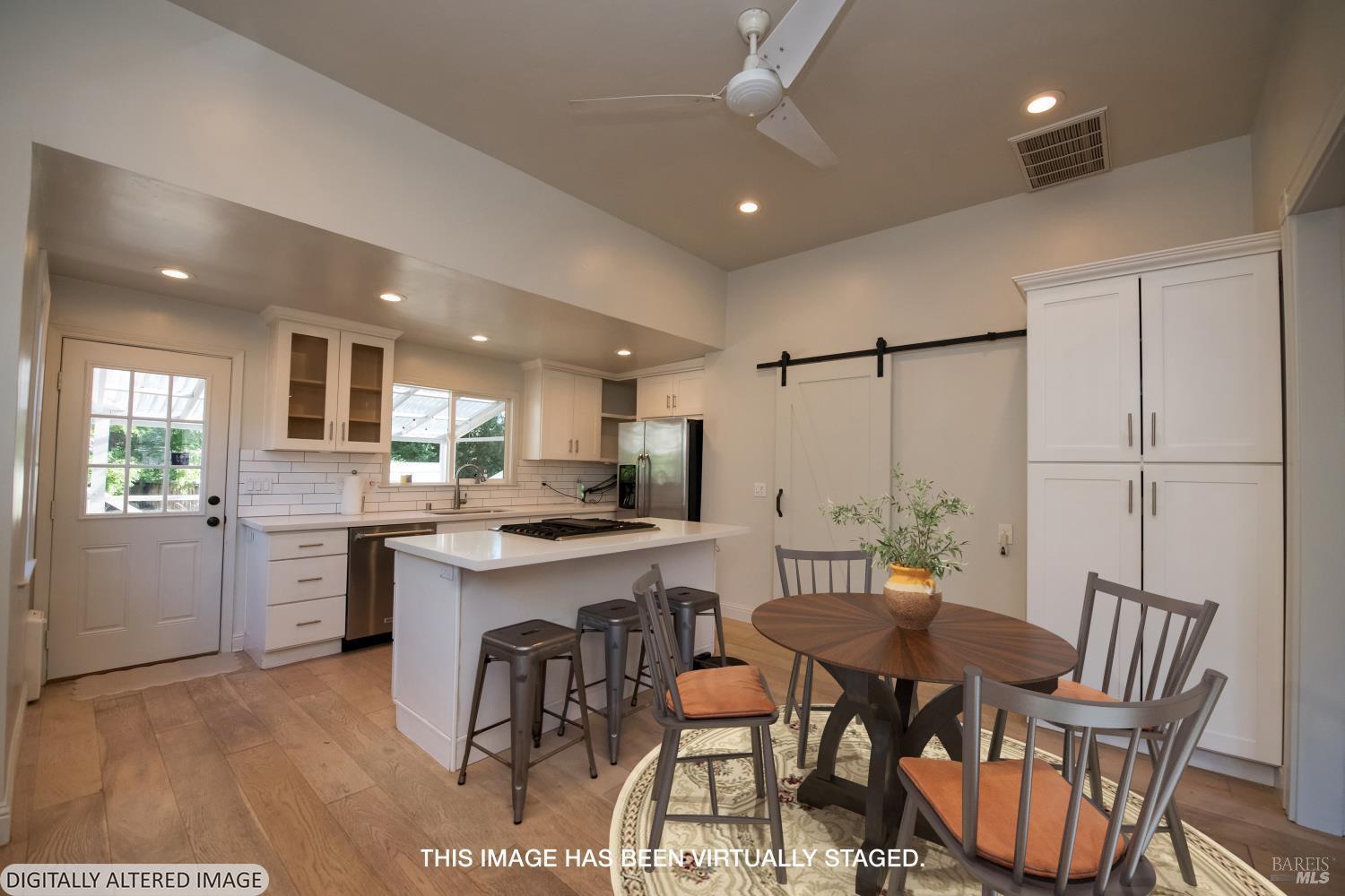 300 West 8th Street Santa Rosa, CA 95401 - Photo 9 of 39 Virtually staged upstairs dining area