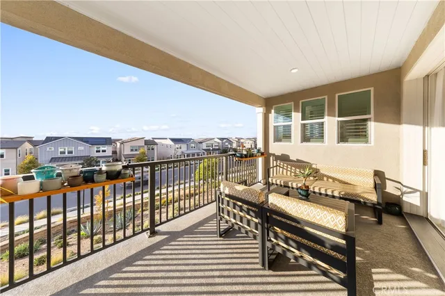 a view of outdoor space with city view