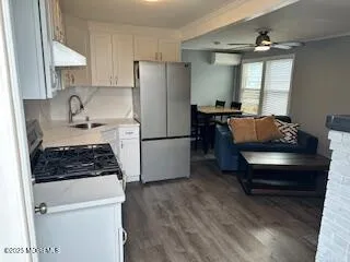 $2,100 | 282 Van Pelt Place, Unit 2, Long Branch, NJ 07740