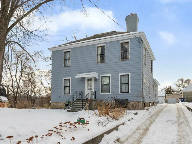 $210,000 | 15 1st Street Southeast, Faribault, MN 55021