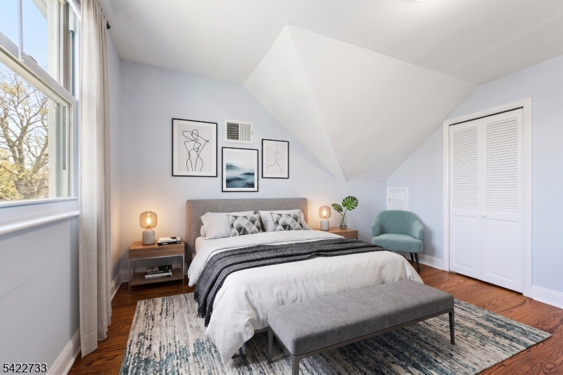 1868 Pilgrim Way Union, NJ 07083 - Photo 19 of 36