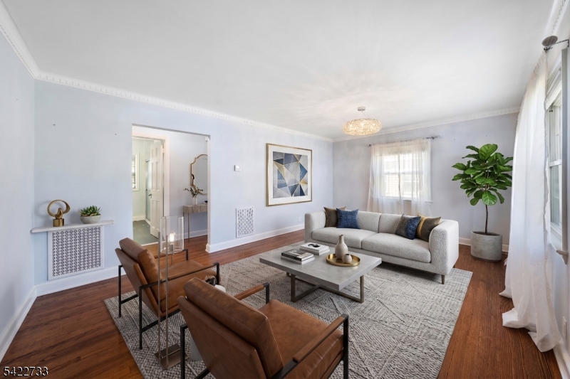 1868 Pilgrim Way Union, NJ 07083 - Photo 7 of 36