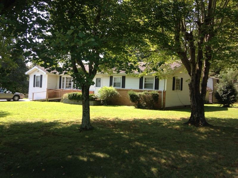 2207 Fall River Road Leoma, TN 38468 - Photo 5 of 14 a house view with a garden space
