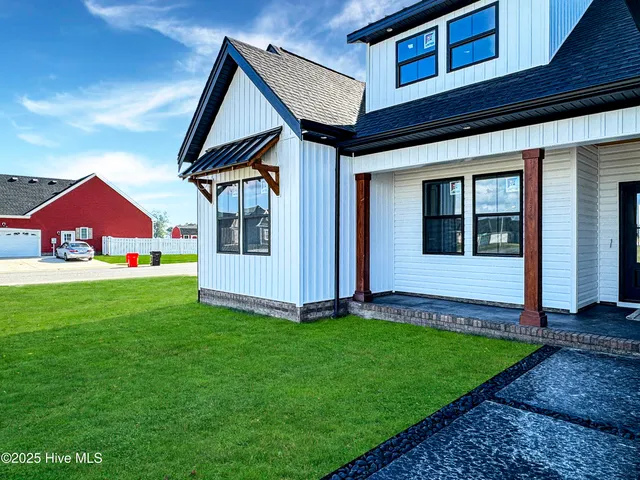 $585,900 | 11112 Yawl Street, Elizabeth City, NC 27909