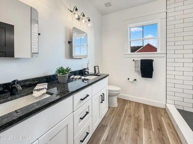 $585,900 | 11112 Yawl Street, Elizabeth City, NC 27909