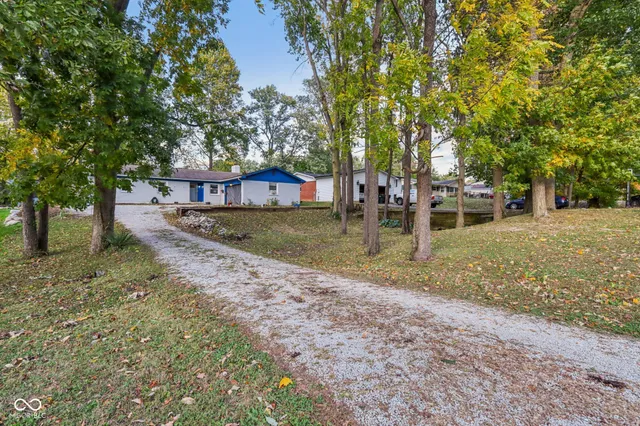 $279,900 | 7604 Hillcrest Drive, Mooresville, IN 46158