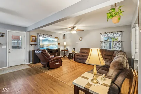 $275,000 | 7604 Hillcrest Drive, Mooresville, IN 46158