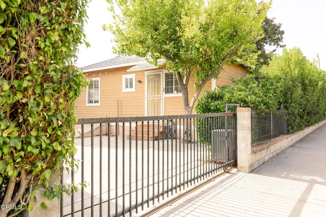 $3,500 | 900 North El Molino Avenue, Pasadena, CA 91104