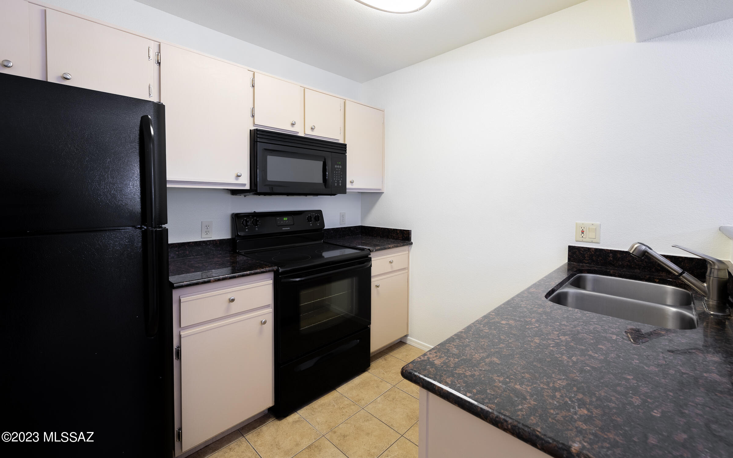 5751 North Kolb Road, Unit 19206 Tucson, AZ 85750 - Photo 6 of 30
