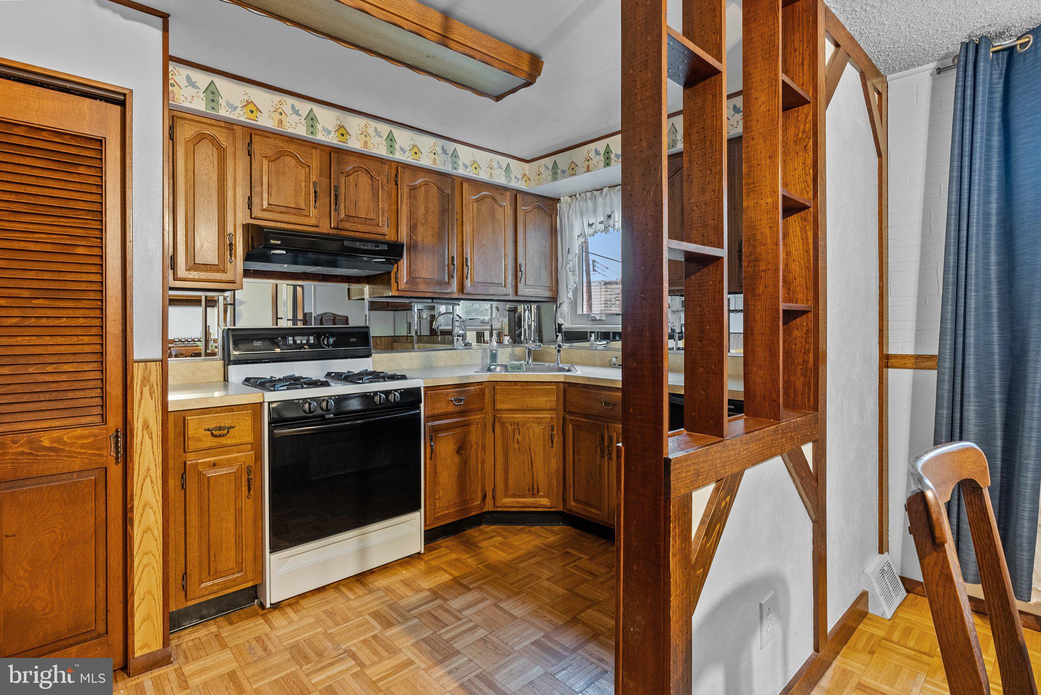 12610 Knights Road Philadelphia, PA 19154 - Photo 11 of 28 Gallery Image 11