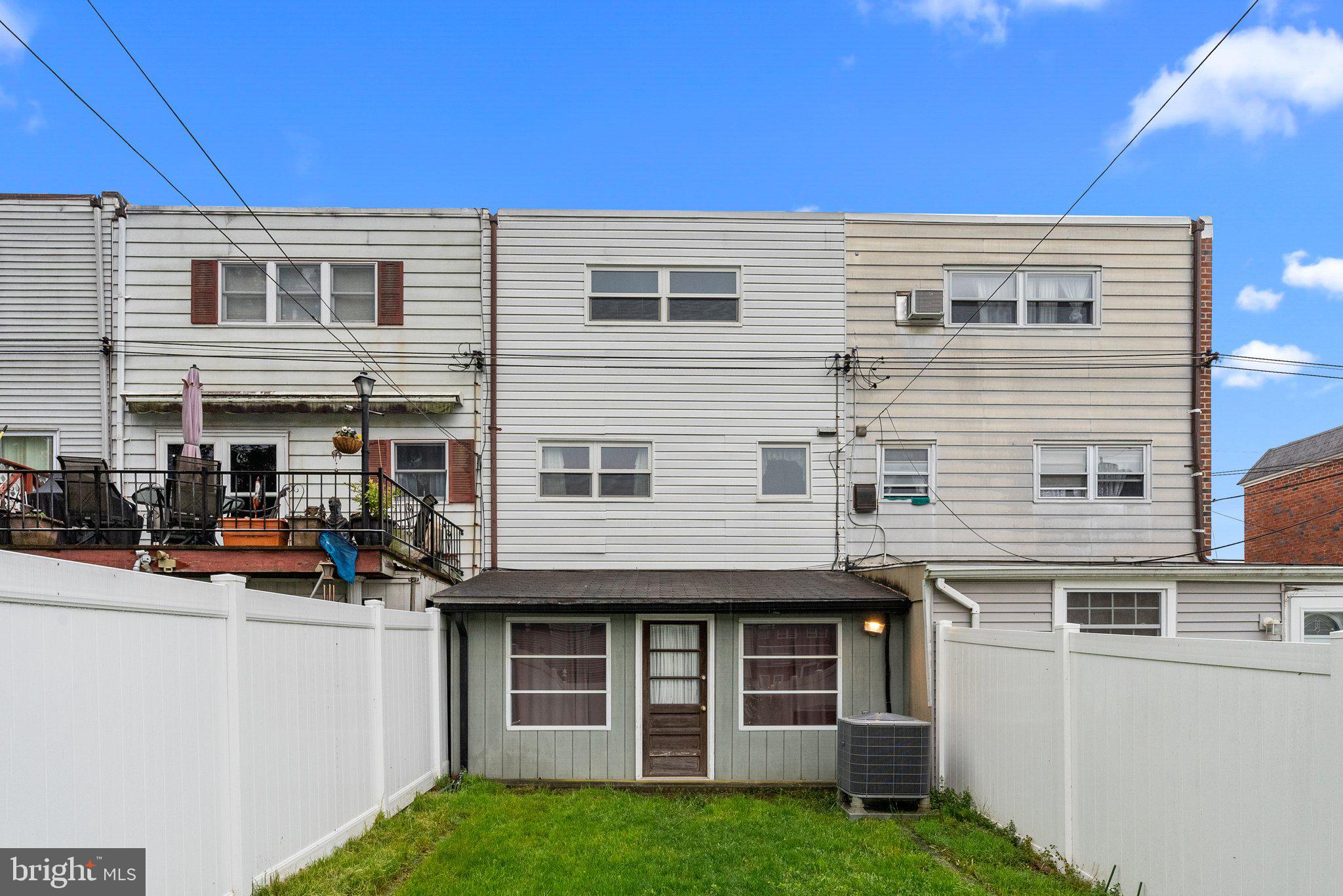 12610 Knights Road Philadelphia, PA 19154 - Photo 27 of 28 Gallery Image 27