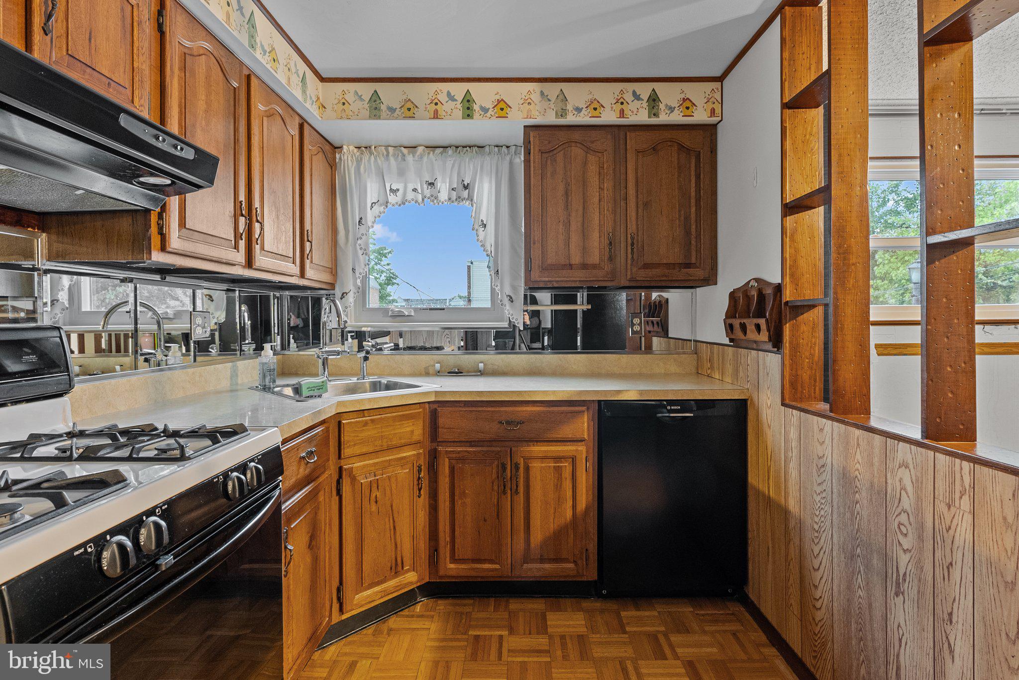 12610 Knights Road Philadelphia, PA 19154 - Photo 9 of 28 Gallery Image 9