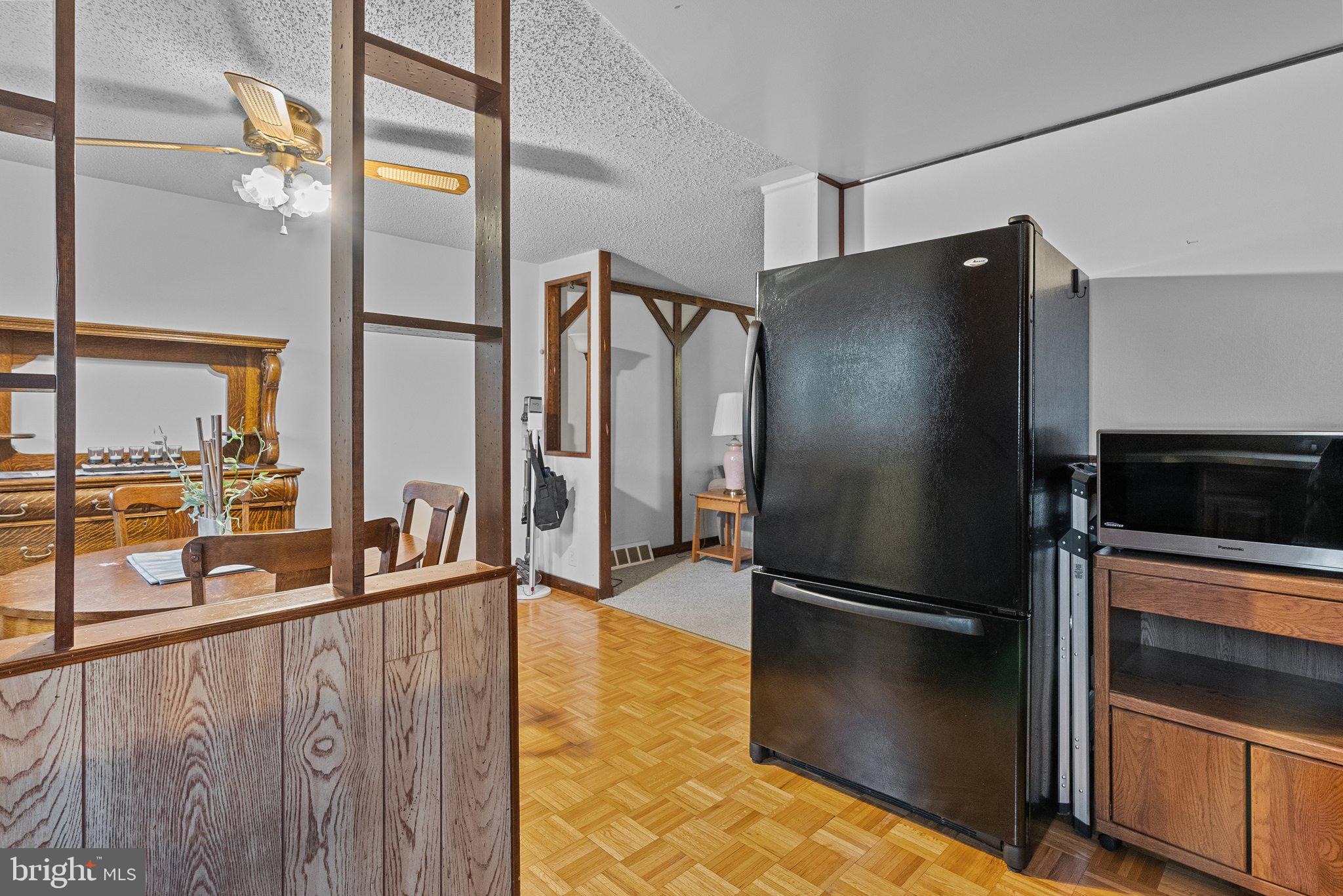 12610 Knights Road Philadelphia, PA 19154 - Photo 10 of 28 Gallery Image 10