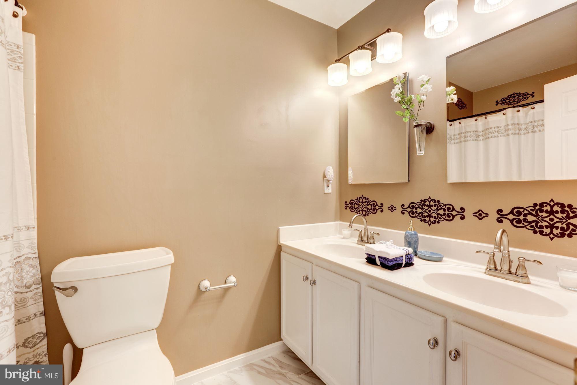 13346 Rushing Water Way Germantown, MD 20874 - Photo 24 of 30 Bath (Master)