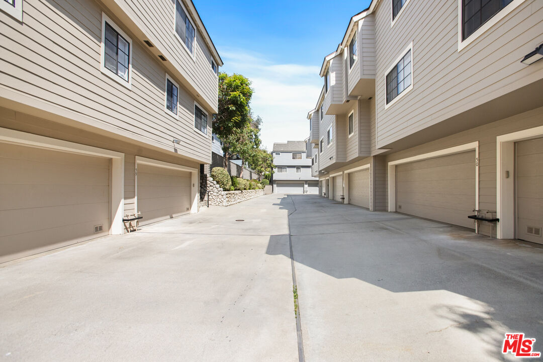 249 Alpine Street, Unit 56 Pasadena, CA 91106 - Photo 19 of 27