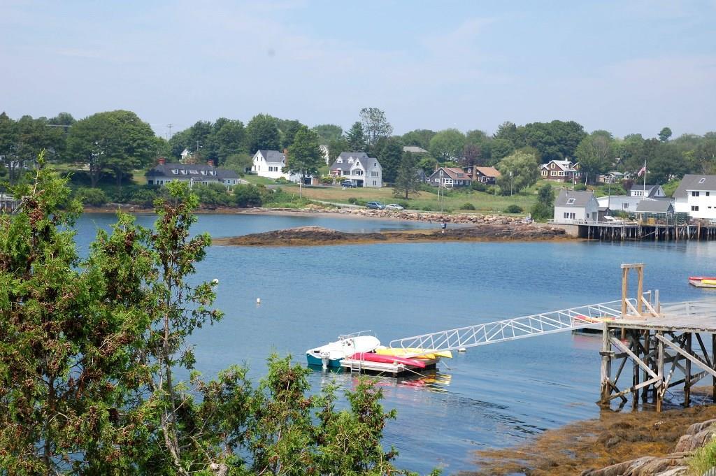 106 Lowells Cove Road Orrs Island, ME 04066 - Photo 4 of 33 Photo
