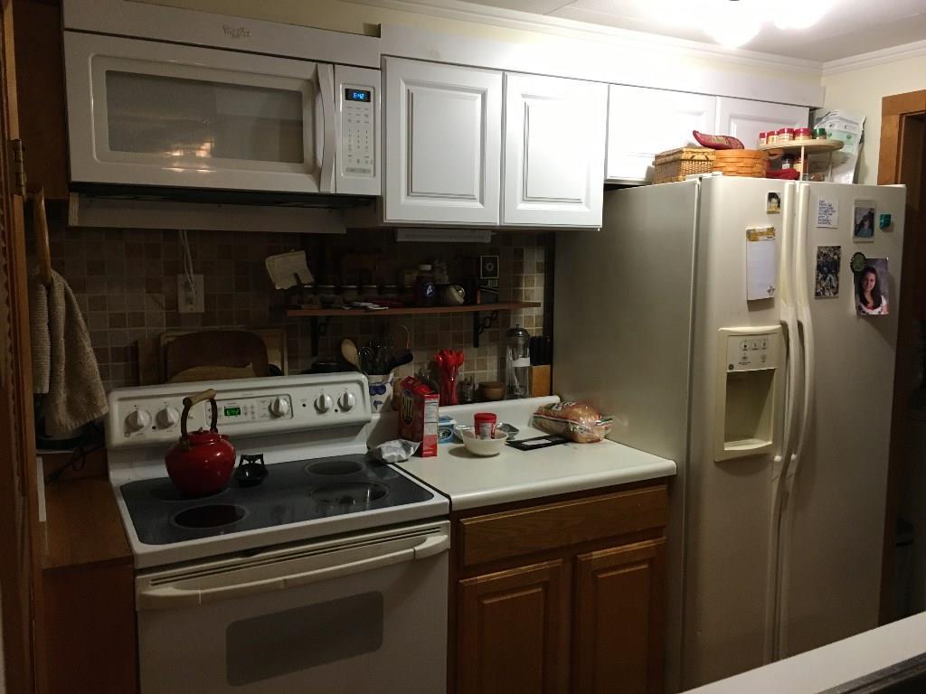 73 Thornton Road Bangor, ME 04401 - Photo 4 of 7 Photo