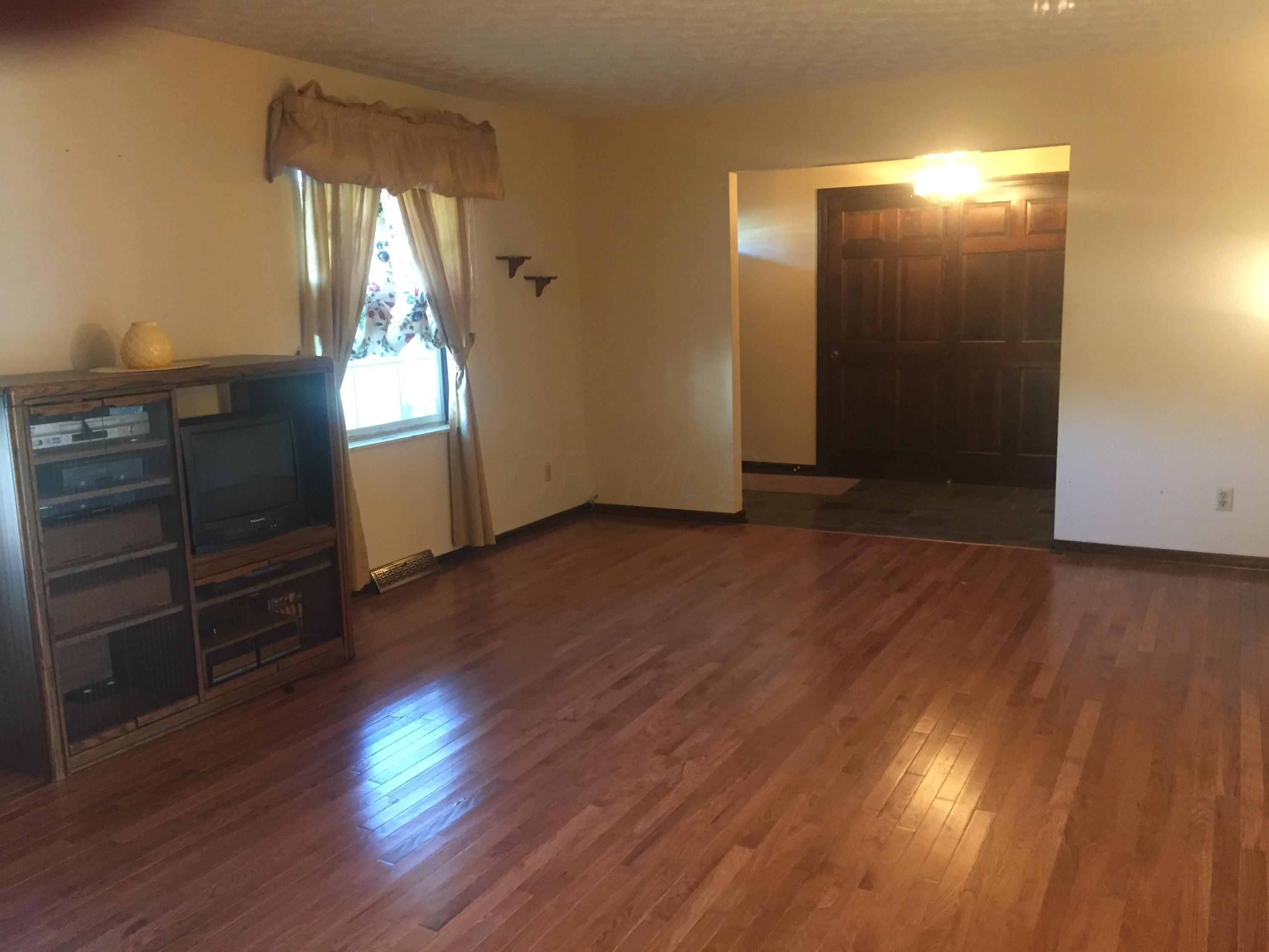 111 Wendell Road Southwest Etna, OH 43068 - Photo 7 of 13 Gallery Image 7