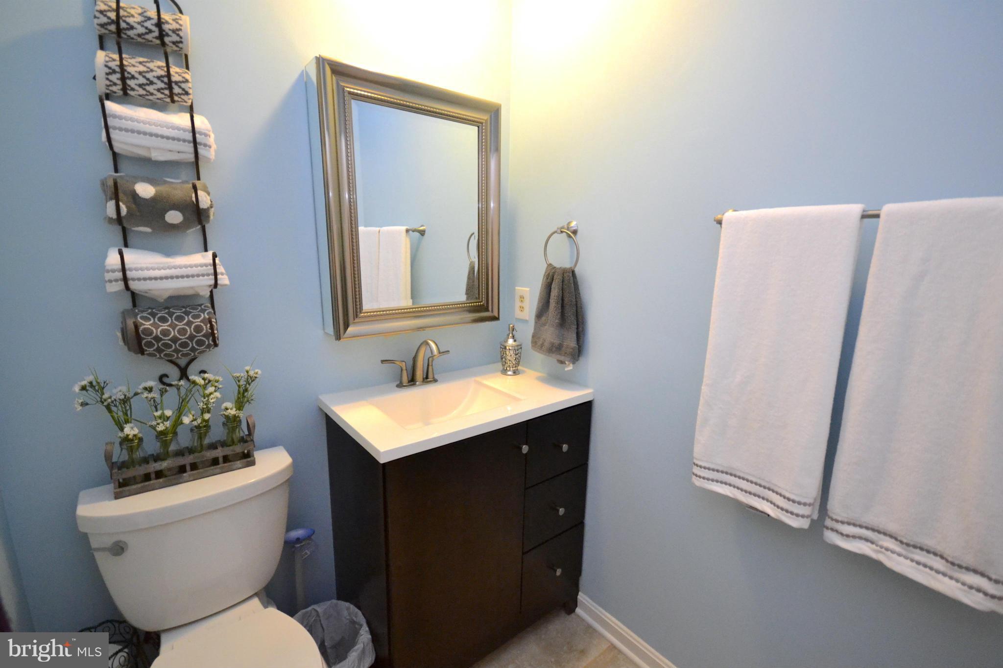 7031 Kelly Road Warrenton, VA 20187 - Photo 18 of 30 Bath