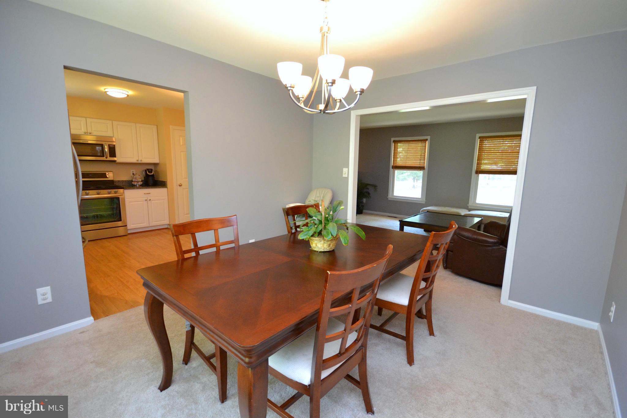 7031 Kelly Road Warrenton, VA 20187 - Photo 9 of 30 Dining Room
