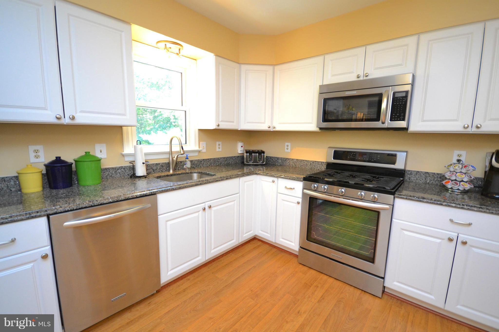 7031 Kelly Road Warrenton, VA 20187 - Photo 10 of 30 Kitchen