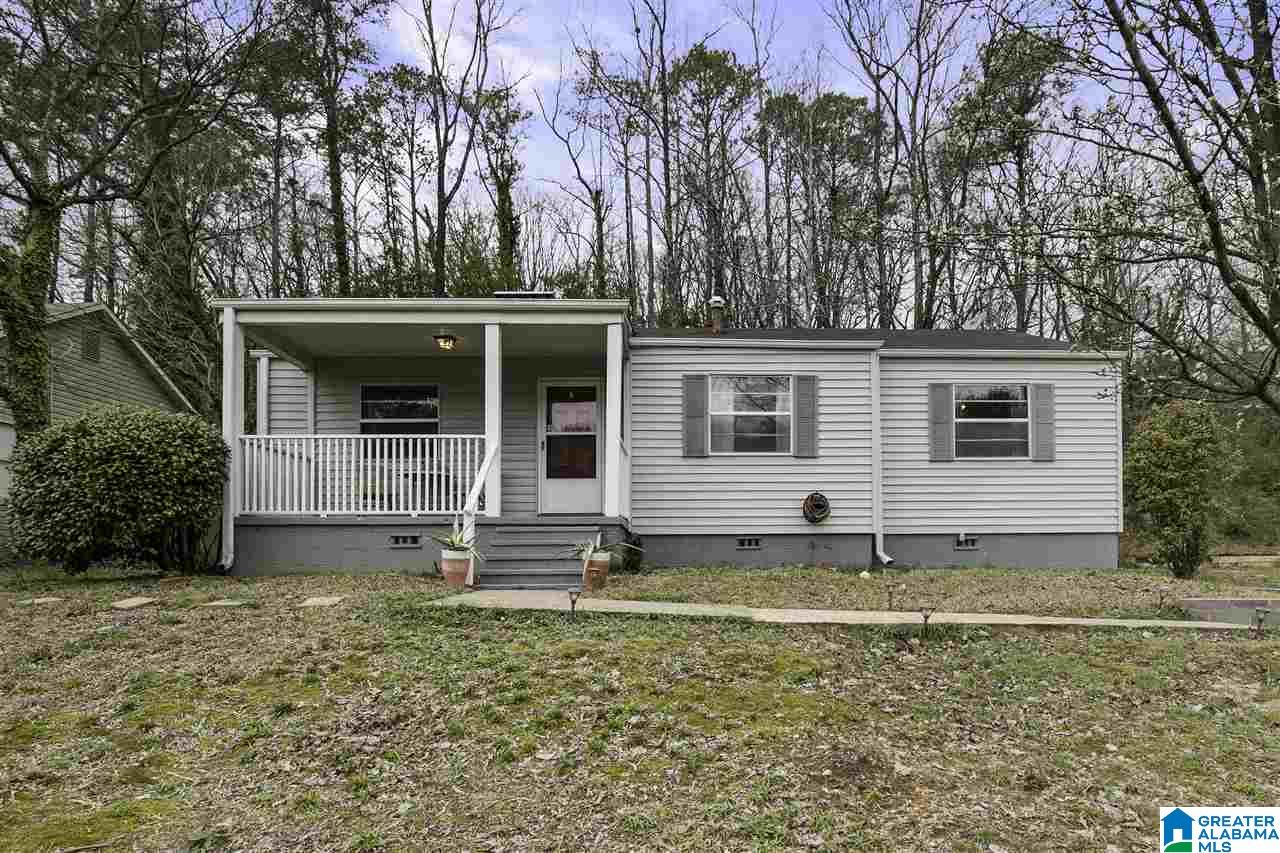 1328 Cresthill Road Birmingham, AL 35213 - Photo 2 of 18
