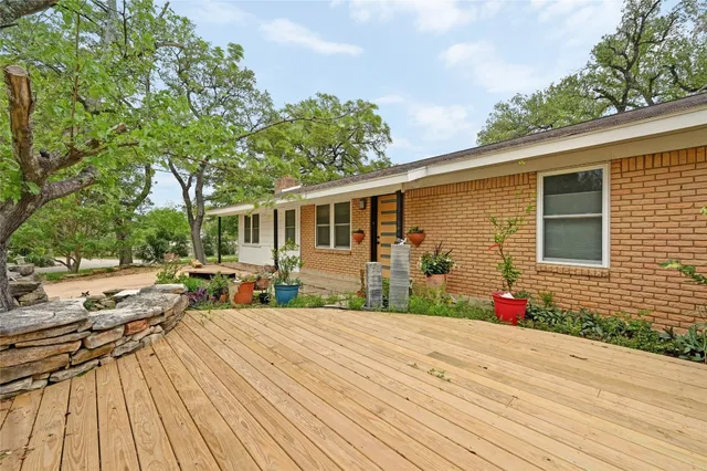 a view of a house with a patio
