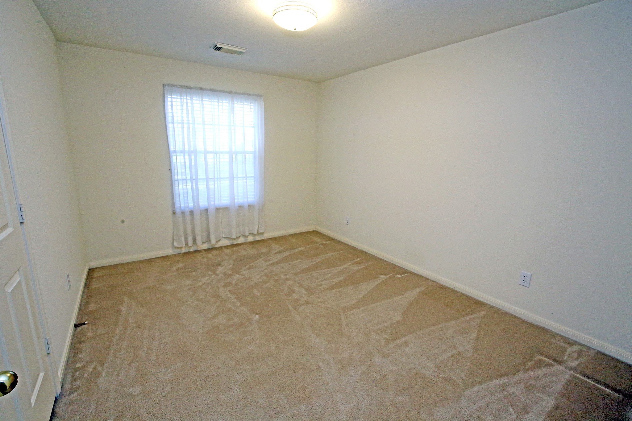 12002 10th Street Santa Fe, TX 77510 - Photo 13 of 35 Secondary Bedroom