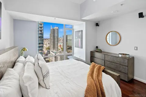 $1,149,000 | 1262 Kettner Boulevard, Unit 2002, San Diego, CA 92101