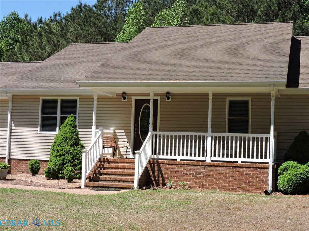 869 Ebenezer Church Road Cobbs Creek, VA 23035 - Photo 3 of 25 Front Porch
