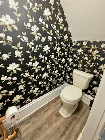 $360,000 | 408 East Diamond Street, Kendallville, IN 46755