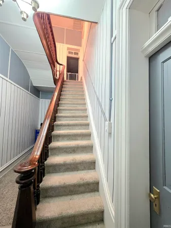 $360,000 | 408 East Diamond Street, Kendallville, IN 46755