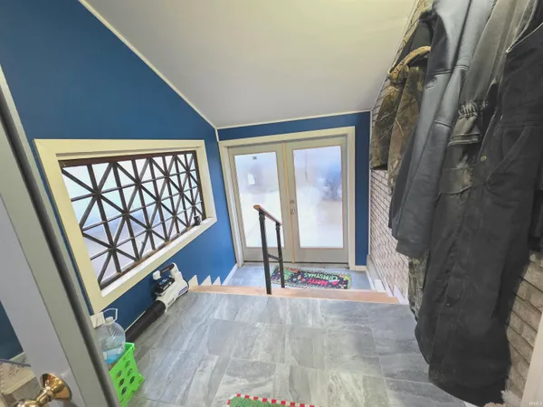 $360,000 | 408 East Diamond Street, Kendallville, IN 46755