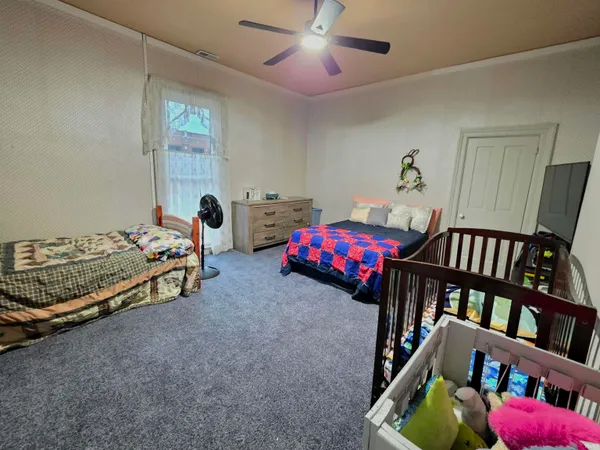 $360,000 | 408 East Diamond Street, Kendallville, IN 46755