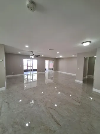 $3,500 | 9219 Southwest 1st Place, Boca Raton, FL 33428