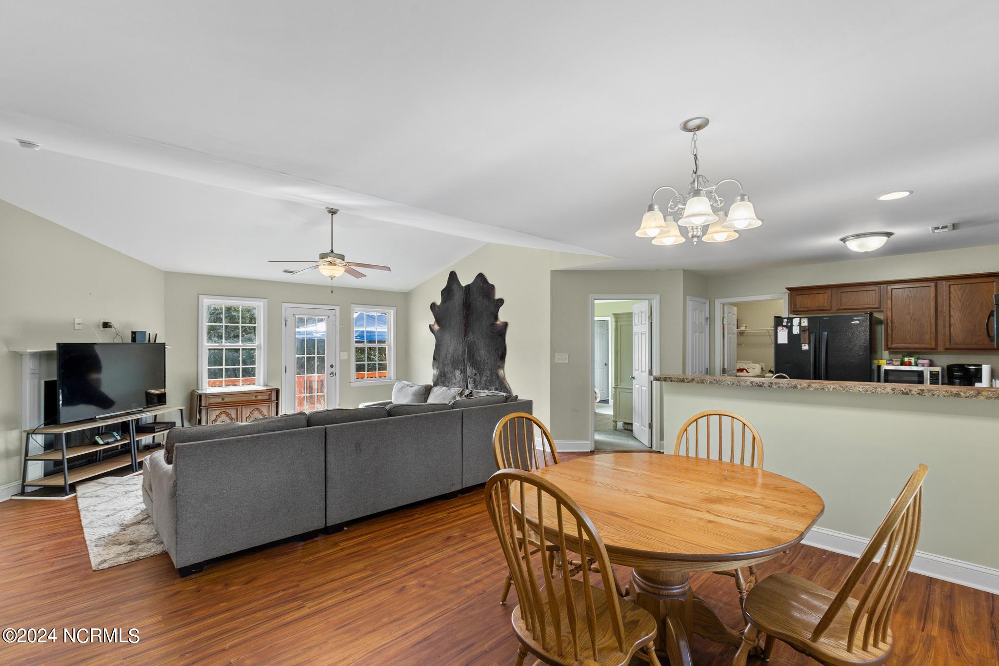 177 Nelson Park Road Maple Hill, NC 28454 - Photo 8 of 25 IMG_1453