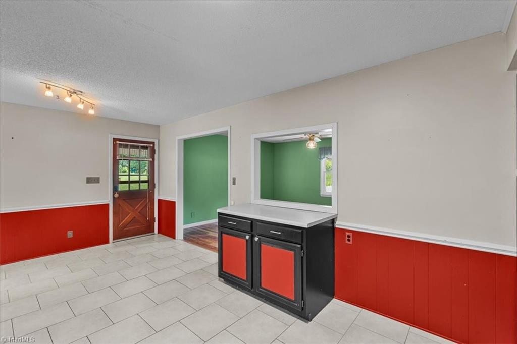 1013 Gladstone Road Mocksville, NC 27028 - Photo 11 of 48
