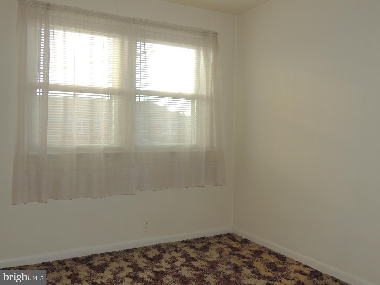 2215 Graythorn Road Baltimore, MD 21220 - Photo 16 of 27 BRIGHT SUNLIGHT