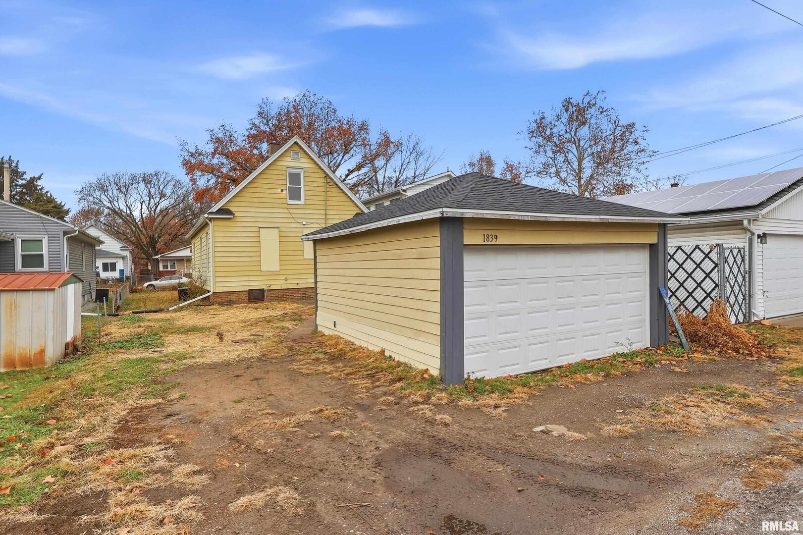1839 7th Street Rock Island, IL 61201 - Photo 31 of 31