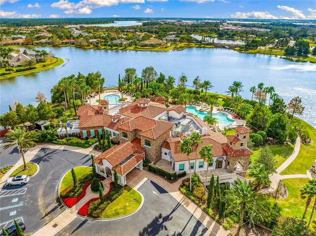 $3,990,000 | 8376 Catamaran Circle, Lakewood Ranch, FL 34202