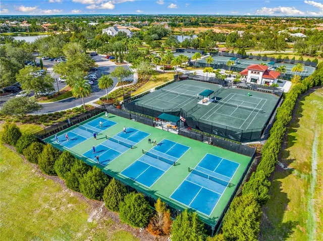 $3,990,000 | 8376 Catamaran Circle, Lakewood Ranch, FL 34202