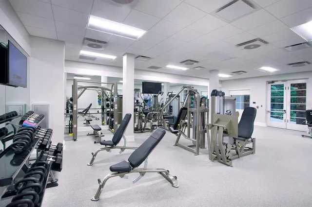 $3,990,000 | 8376 Catamaran Circle, Lakewood Ranch, FL 34202