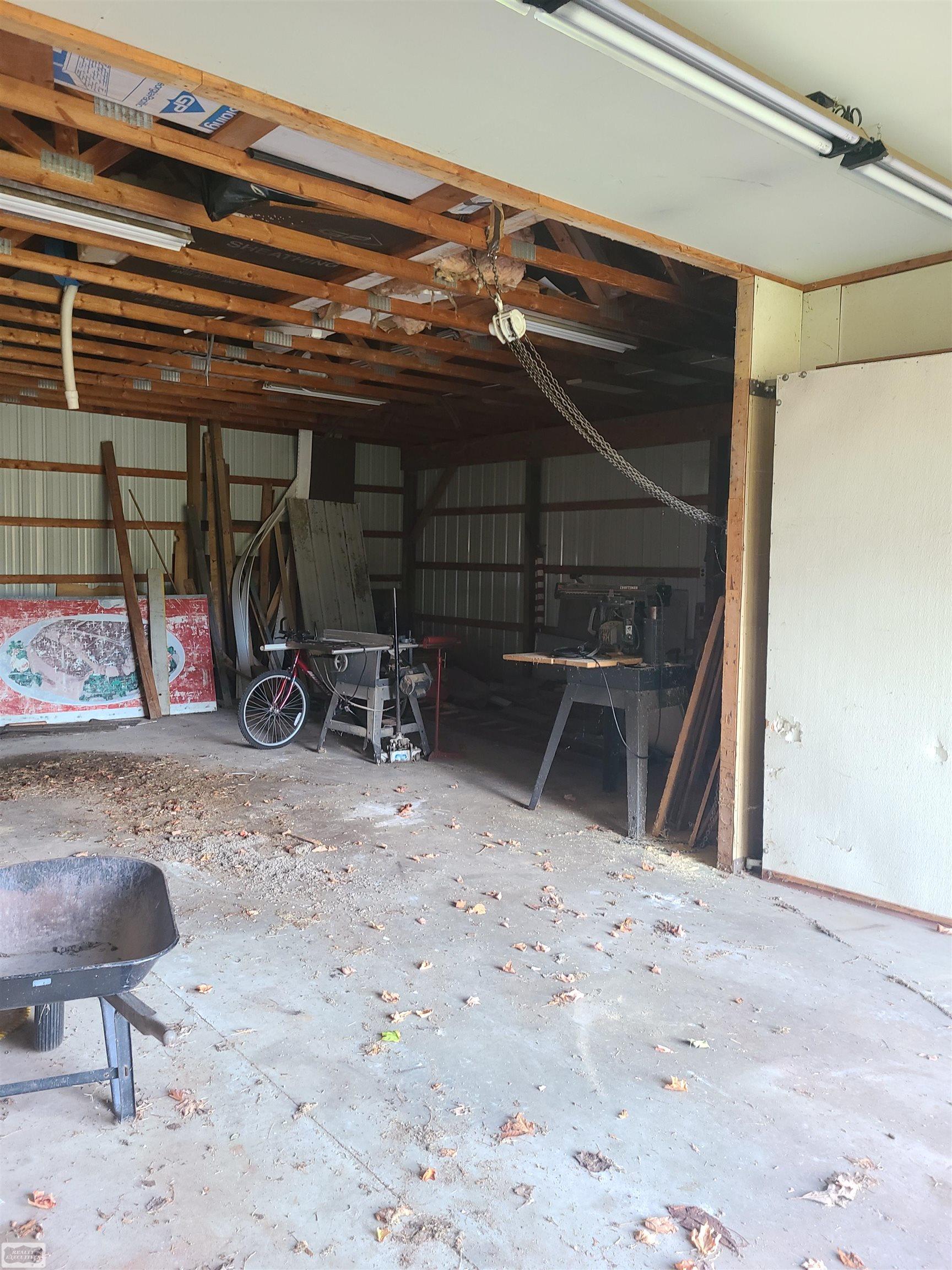 1200 South Allen Road St. Clair, MI 48079 - Photo 34 of 42 50092075-35.JPG