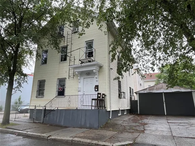 $599,900 | 143 Houston Street, Providence, RI 02905