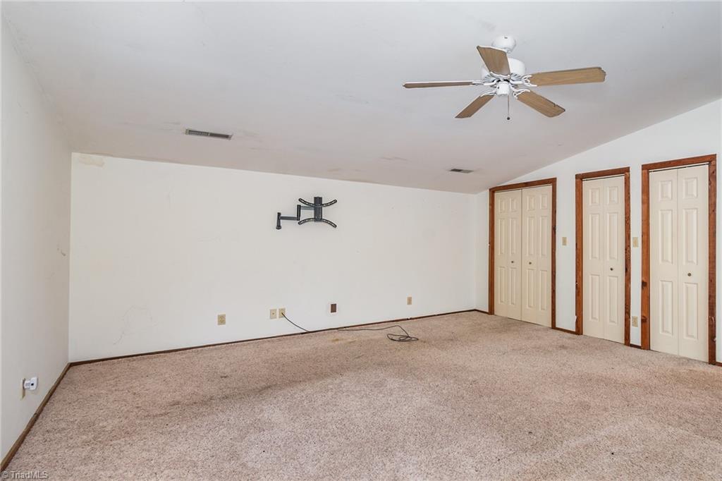 3305 Pine Valley Road High Point, NC 27265 - Photo 17 of 28